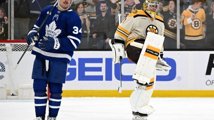 Bruins vs Maple Leafs