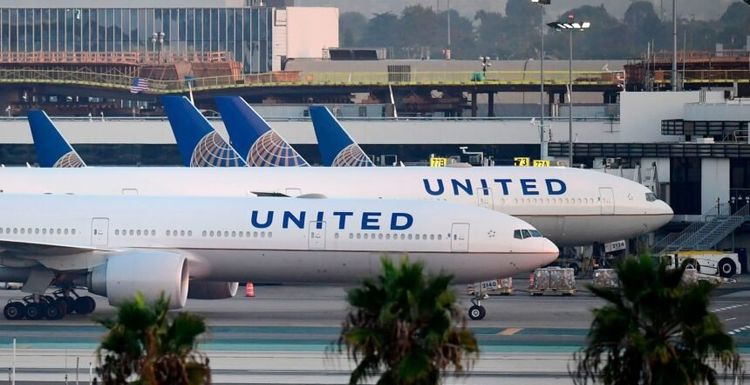 United Airlines plane loses wheel