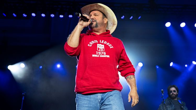 Garth Brooks