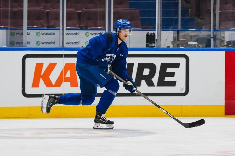 Rangers vs Canucks