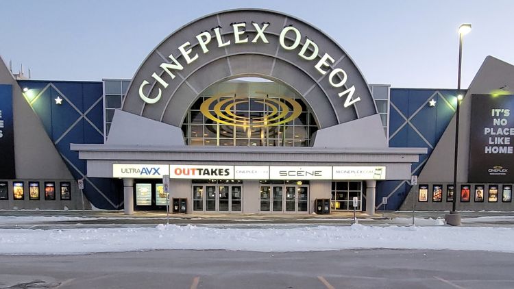 Cineplex free popcorn drink refills