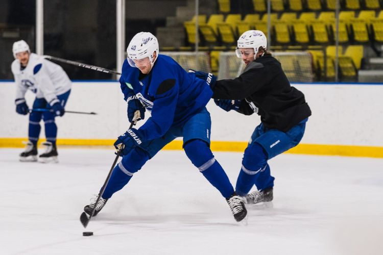 Canucks vs Sabres